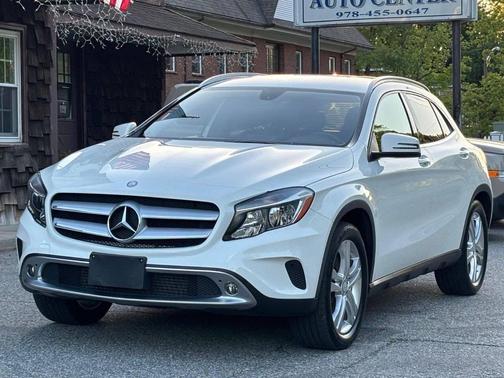 Cirrus White 2015 Mercedes-Benz GLA-Class 4MATIC
