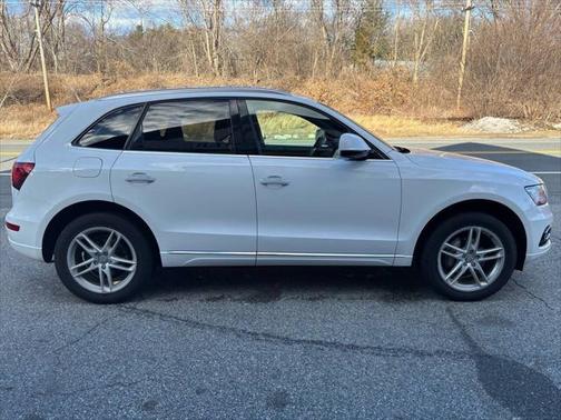 2016 Audi Q5 2.0T Premium Plus