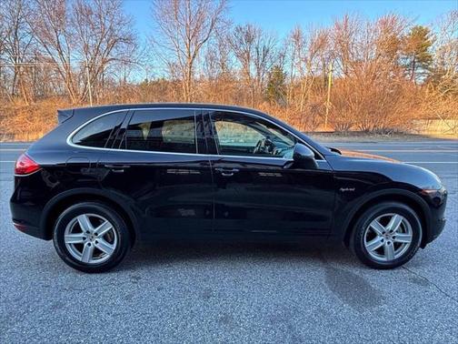 2013 Porsche Cayenne Hybrid S
