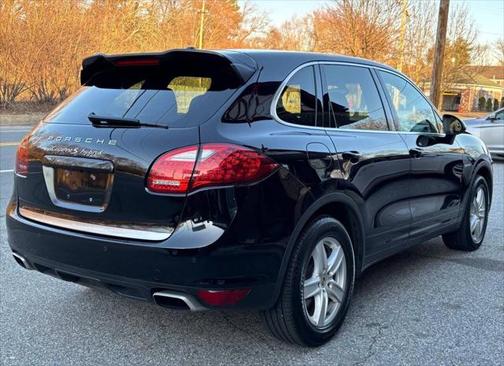2013 Porsche Cayenne Hybrid S