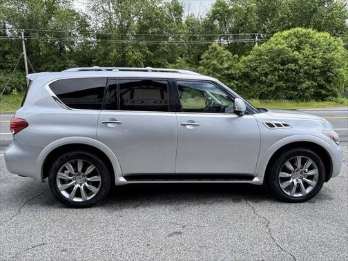2013 INFINITI QX56 Base
