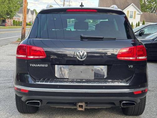 2016 Volkswagen Touareg VR6 Lux