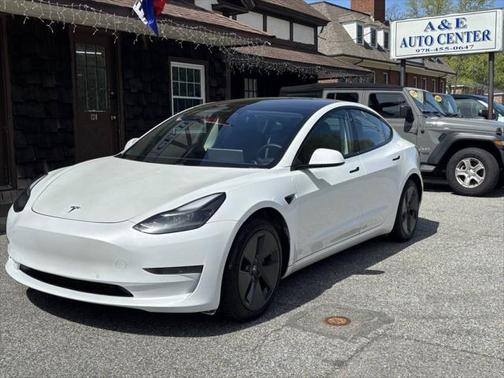 2021 Tesla Model 3 Standard Range Plus