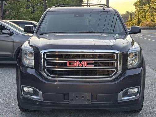 Gray 2015 GMC Yukon SLT