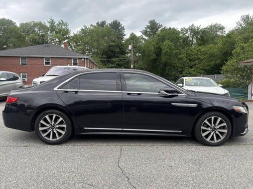Black 2020 Lincoln Continental Standard 4dr Sedan