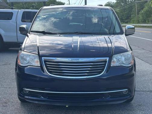 2015 Chrysler Town & Country Touring-L