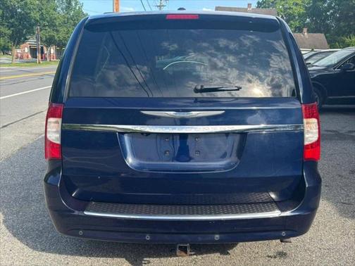 2015 Chrysler Town & Country Touring-L