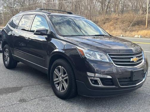 2017 Chevrolet Traverse 2LT