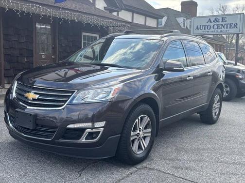 2017 Chevrolet Traverse 2LT