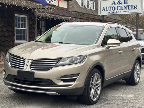 2015 Lincoln MKC Base