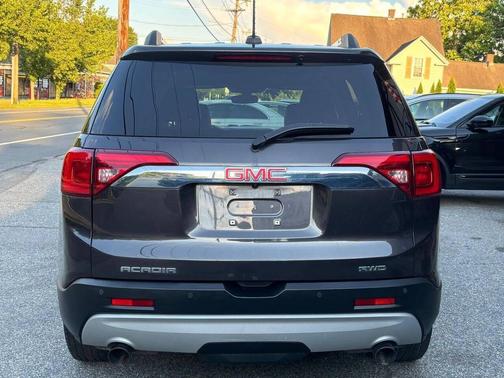 Iridium Metallic 2017 GMC Acadia SLT-1