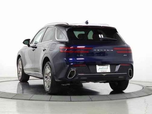 2025 Genesis GV70 2.5T