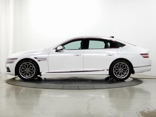 2022 Genesis G80 2.5T