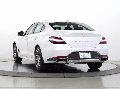 2026 Genesis G70