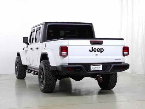 2020 Jeep Gladiator Sport