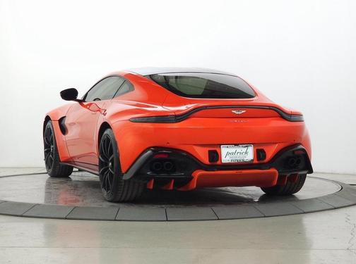 2020 Aston Martin Vantage Base