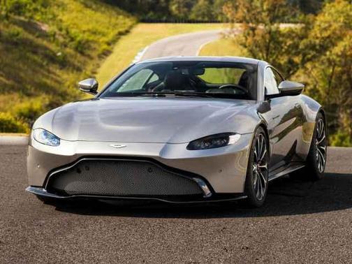 2020 Aston Martin Vantage Base