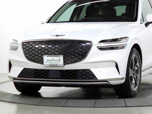 2024 Genesis Electrified GV70 Advanced