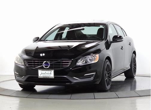 2015 Volvo S60 T5 Premier Plus