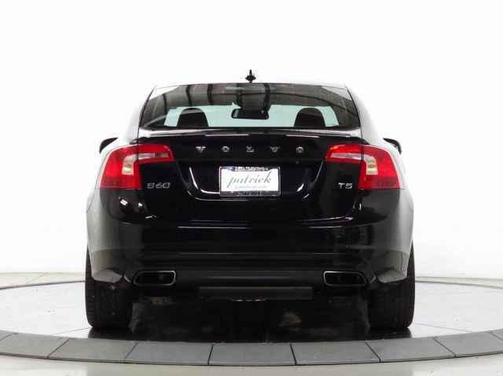 2015 Volvo S60 T5 Premier Plus