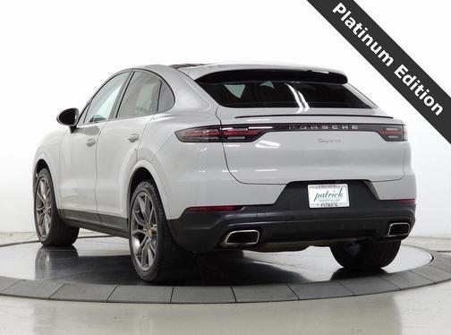 2022 Porsche Cayenne Platinum Edition