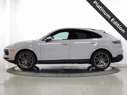 2022 Porsche Cayenne Platinum Edition