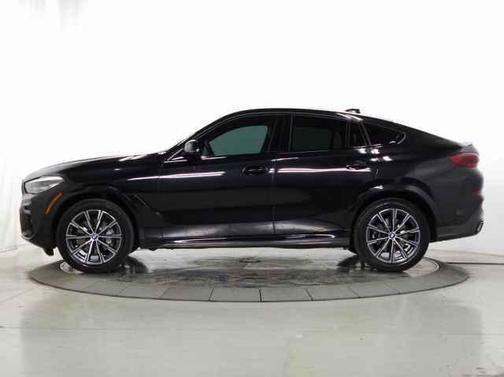 2023 BMW X6 xDrive40i