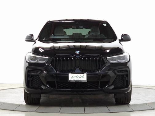 2023 BMW X6 xDrive40i
