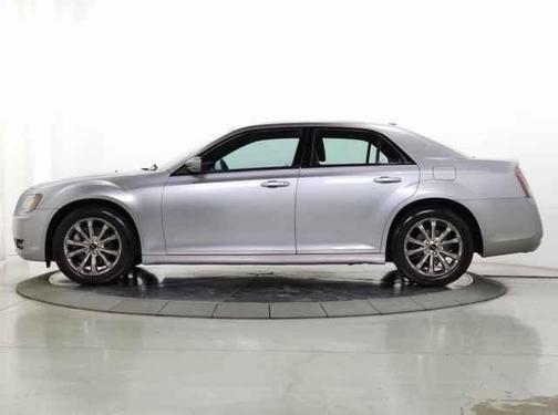 2014 Chrysler 300 S