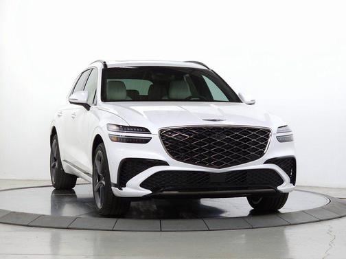 Uyuni White 2026 Genesis GV70 3.5T Sport Prestige