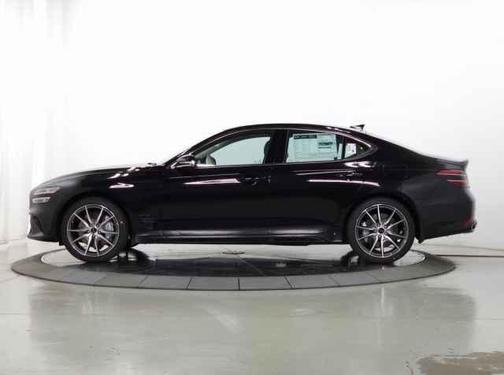 2026 Genesis G70 2.5T Prestige