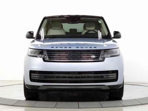 2023 Land Rover Range Rover P400 SE