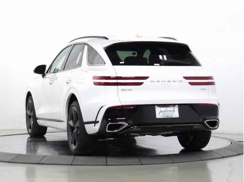 2026 Genesis GV70 2.5T Sport Prestige