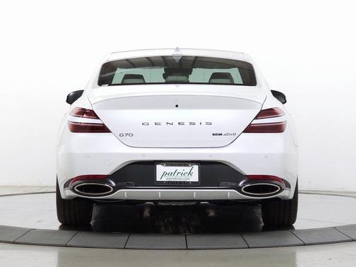 2025 Genesis G70 3.3T Sport Prestige