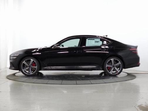 2025 Genesis G70 3.3T Sport Advanced