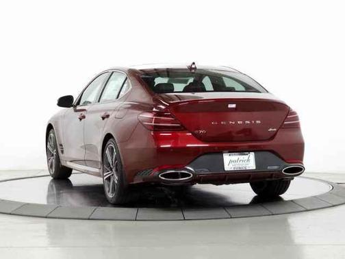 2025 Genesis G70 2.5T