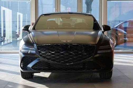 2025 Genesis G80 2.5T