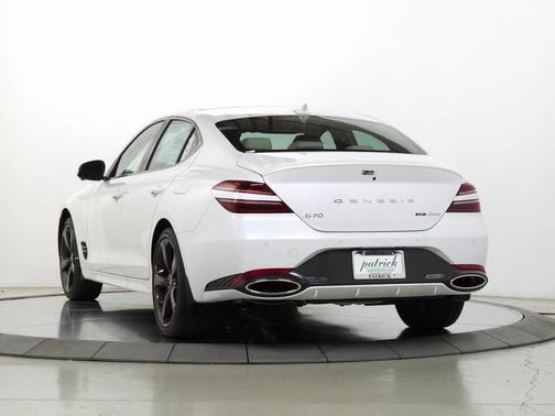 2026 Genesis G70 3.3T