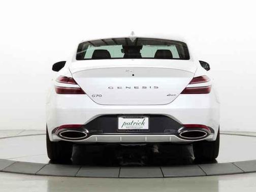2025 Genesis G70 2.5T