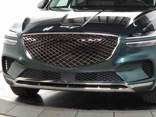 2024 Genesis GV70 2.5T