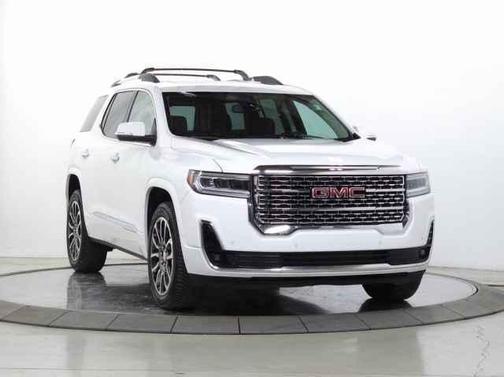2020 GMC Acadia Denali