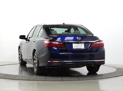 Obsidian Blue Pearl 2016 Honda Accord EX