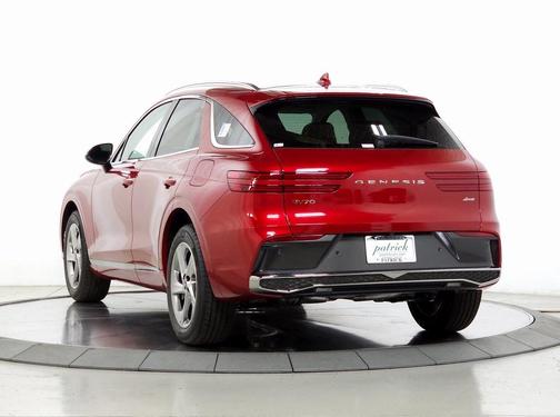 2026 Genesis GV70 2.5T