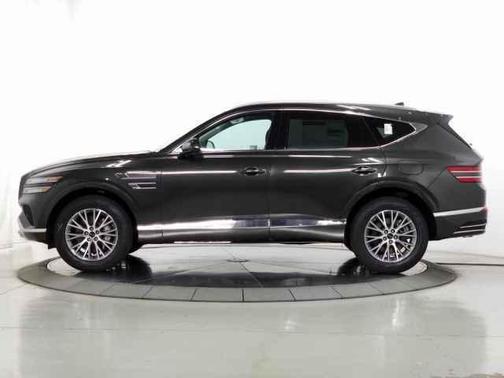 2025 Genesis GV80 2.5T