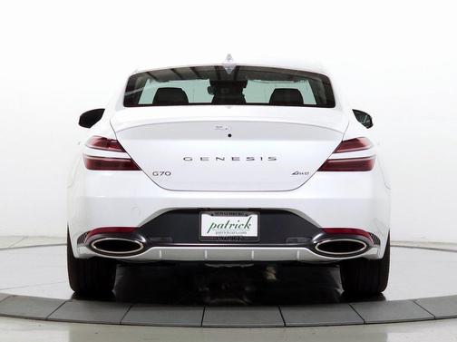 2025 Genesis G70 2.5T