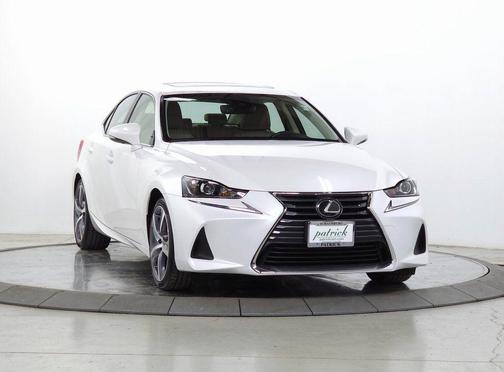 2018 Lexus IS 300 Base