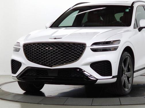 2023 Genesis GV70 2.5T