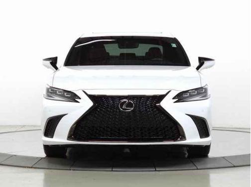 2023 Lexus ES 300h Base