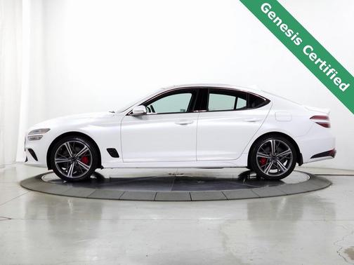 2025 Genesis G70 2.5T