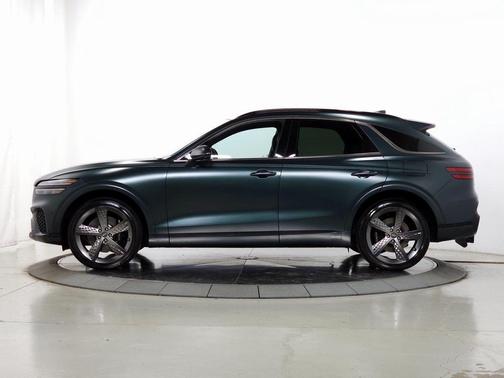 2023 Genesis GV70 2.5T